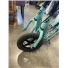 Image 3 : 2 BREEZE SCOOTERS ONE NEEDS FRONT WHEEL