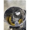 Image 3 : DEWALT 8 GALLON STAINLESS SHOP VAC WORKING HOSE AND ACCESSORIES  INSIDE