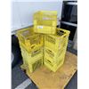 Image 1 : 10 YELLOW MILK CRATES
