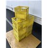 Image 2 : 10 YELLOW MILK CRATES