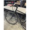 Image 2 : BLACK BRODIE BIKE