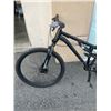 Image 2 : BLACK BIKE