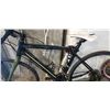Image 3 : BLACK/ GREEN GT BIKE