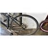 Image 2 : STEEL JAMIS BIKE