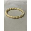 Image 2 : CARVED VINTAGE IVORY BANGLE, 2 HAIRLINE CRACKS UNAUTHENTICATED
