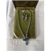 Image 1 : VINTAGE RHINESTONES NECKLACE W/ MATCHING EARRINGS