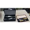 Image 1 : CASED LOVERS CHAMPAGNE FLUTE SET AND STAINLESS CARVING SET