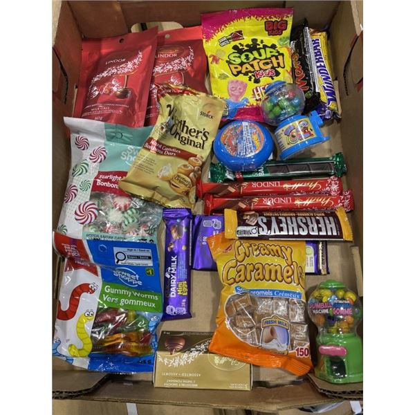 TRAY OF ASSORTED CANDY AND CHOCLOATE TREATS