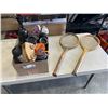 Image 1 : ASSORTED WATER BOTTLE SAND 2 VINTAGE TENNIS RACQUETS