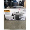 Image 2 : LOT OF NEW FUTURA COOK N SERVE BOWL 5 LITRE AND NEW ESMALTADA FRYING PAN