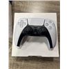 Image 2 : PLAYSTATION DUALSENSE WIRELESS CONTROLLER