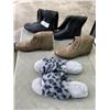 Image 1 : 2 NEW WOMENS SIZE 9 WINTER BOOTS AND SLIPPERS