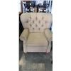 Image 2 : OVERSIZED WINGBACK MAUNAL RECLINER CHAIR