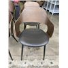 Image 2 : SET OF 4 MODERN BENTWOOD AND BLACK LEATHER DINING CHAIRS