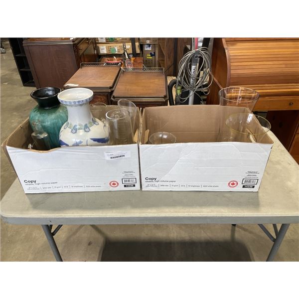 2 BOXES OF VINTAGE AND COLLECTIBLE VASES