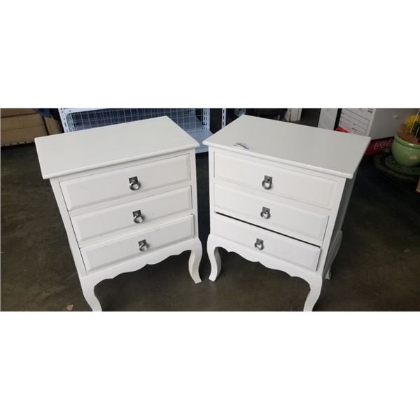 PAIR OF WHITE NIGHT STANDS