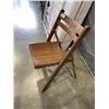 Image 3 : 4 WOOD FOLDING CHAIRS