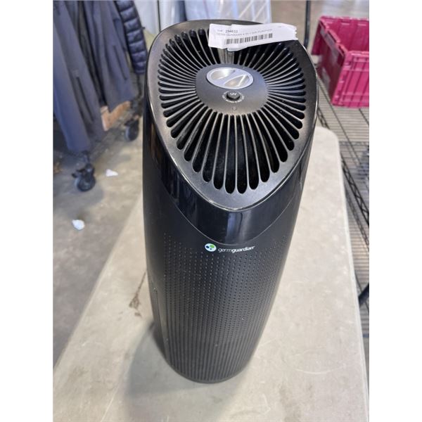 GERM GUARDIAN 4 IN 1 AIR PURIFIER WORKING