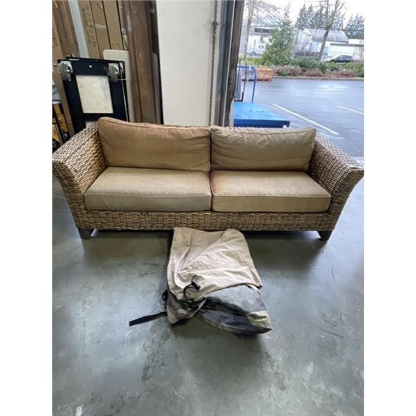 OUTDOOR RATTAN SOFA WITH WINTER COVER