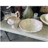 Image 8 : LOT OF COLLECTIBLES - JUG AND BOWL SETS AND VASES