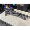 Image 3 : DYSON V7 TORQUE DRIVE CORDLESS VACUUM WORKING WITH ACCESSORIES
