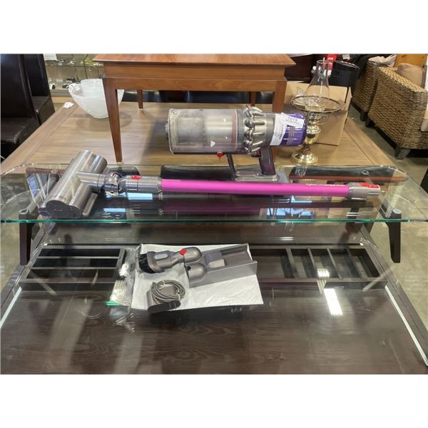 DYSON V11 TORQUE DRIVE CORDLESS STICK VACUUM - TESTED WORKING, RETAIL $799