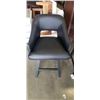 Image 3 : 2 SWIVEL LEATHER BARSTOOLS
