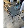 Image 5 : ROLLING CART AND SHELF