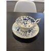 Image 2 : 5 ASSORTED TEACUPS AND SAUCERS