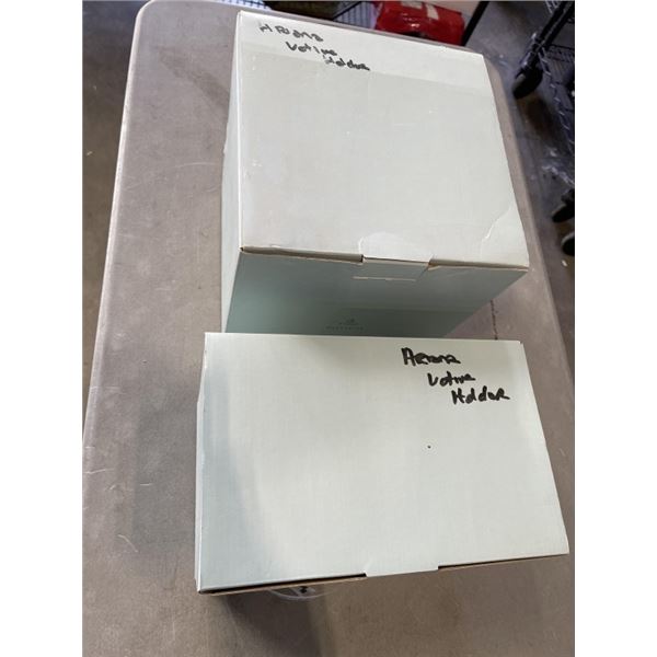 2 NEW PARTYLITE ARIANA VOTIVE CANDLE HOLDERS