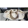 Image 4 : 5 LADIES ESTATE PURSES AND BAGS INCLUDING TNA, GUESS, CALVIN KLEIN,ANNE KLEIN
