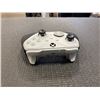 Image 2 : XBOX ELITE V2 CORE WIRELESS CONTROLLER - TESTED WORKING RETAIL $179