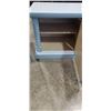 Image 3 : PAIR OF VINTAGE SEAFOAM BLUE NIGHT STANDS