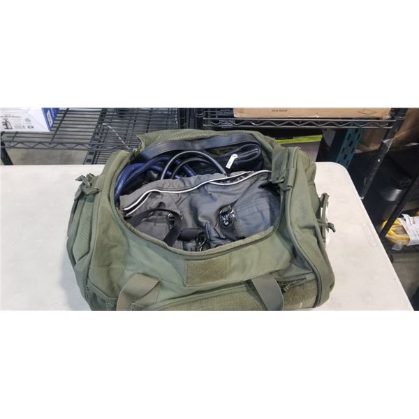 MILLITARY STYLE DUFFELL BAG AND ASORETD LADIES BAGS, INCLUDING KENNETH COLE