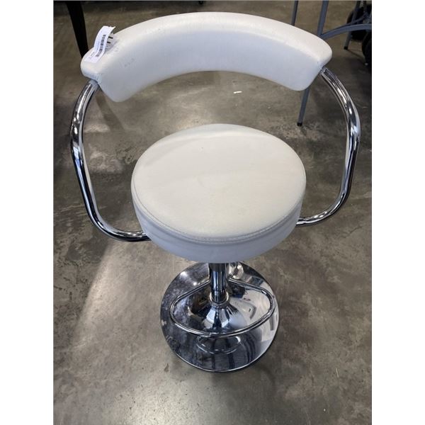 WHITE LEATHER BAR STOOL