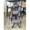 Image 2 : CORSAIR TC100 RELAXED ERGONOMIC FABRIC GAMING CHAIR, RETAIL $364