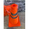 Image 2 : Lot of 4 Retractable Reflective Pylons