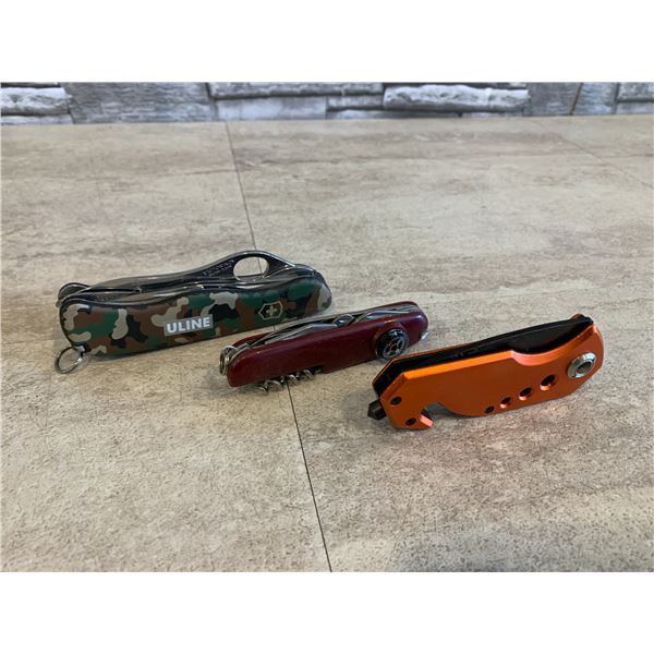 Lot of 3 Folding Knives