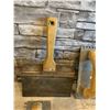 Image 2 : Box of Various Hand Trowels & Hand Tools