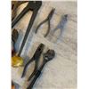 Image 5 : Assortment of Hand Tools