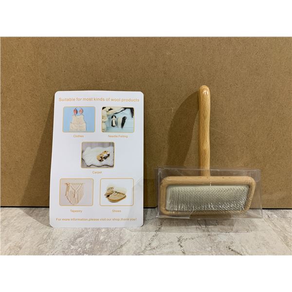 Pet Hair Removal Brush Works On Rugs And Car Interior