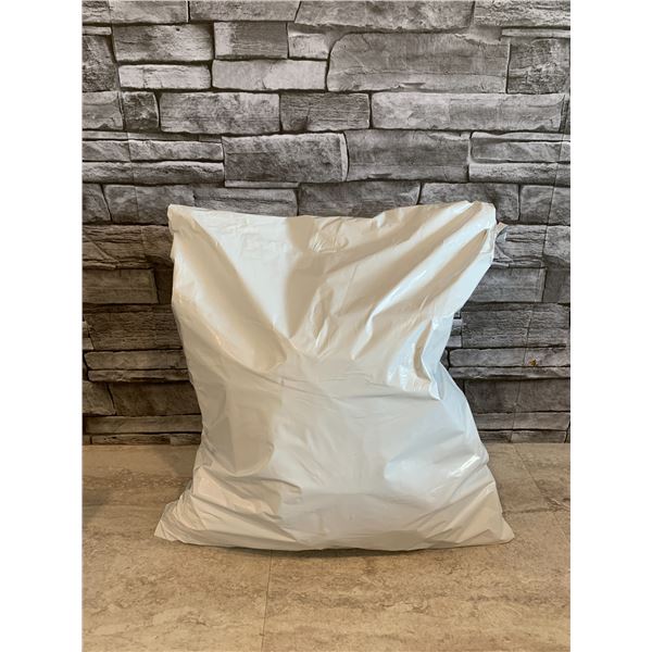 1 AMAZON MYSTERY BAG!! Contains Over 20pcs of Brand New Assorted Items! (Large 18" x 12" Bag Size)