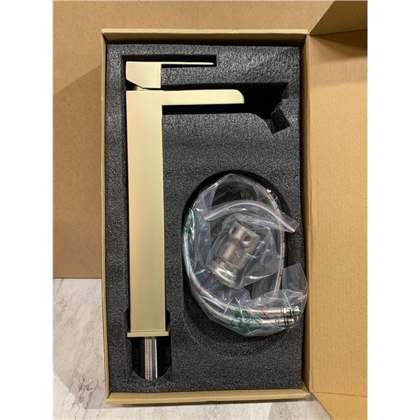 Single Lever Basin Mixer Faucet Gold Finish