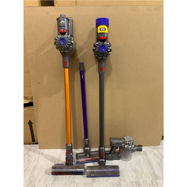 Lot of 3 Dyson V6 Vaccum Cleaners for Parts and Repair One Turns on