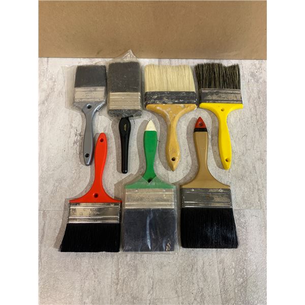 7 Paint Brushes Mixed Sizes