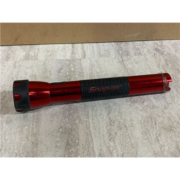 Snap-On Flashlight 13 Inch Long - Red