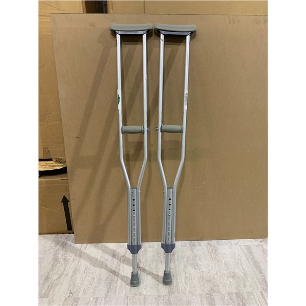 Aluminum Crutches