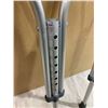 Image 2 : Aluminum Crutches