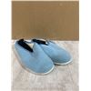 Image 2 : Ravelier Slippers Womens Size 11 Light Blue