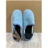 Image 1 : Ravelier Slippers Womens Size 6 Light Blue